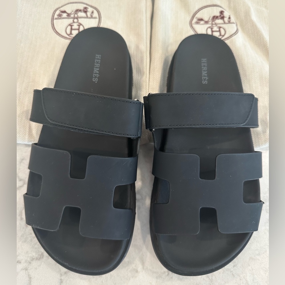 Hermes Chypre Sandal - Black Matte Leather
Size 40 (9.5)